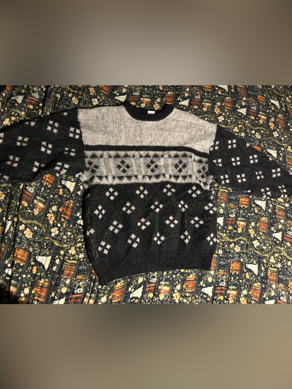 Alafoss IceWool Alpaca wool sweater. Grandpa sweater. Super cozy.